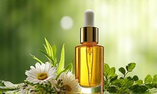 Anti-aging Ayurvedic serum with natural herbs
